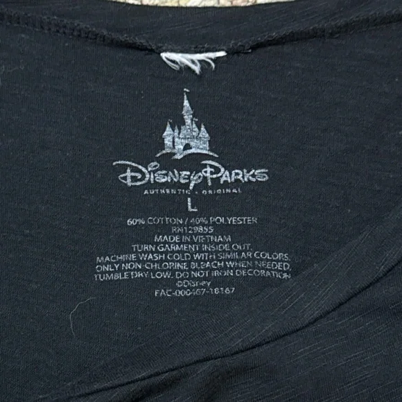 Epcot Italy Pavillion T-Shirt - Picture 3 of 4